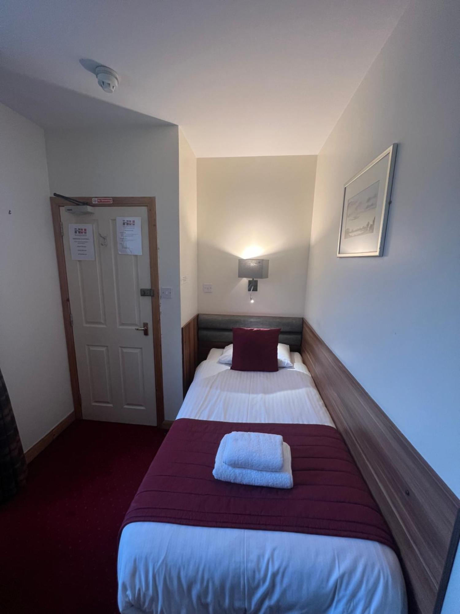 Holborn Hotel Thurso Exterior photo